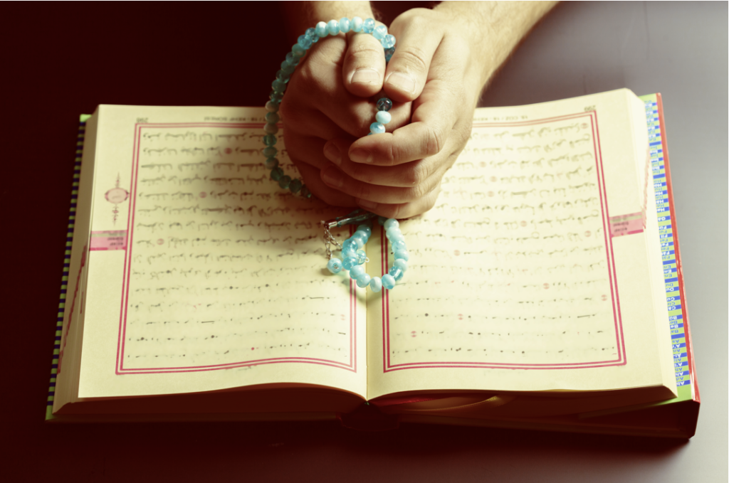 Dua Etmenin Sırları Nelerdir? Aynı Duayı Tekrar Etmek İyi midir? 